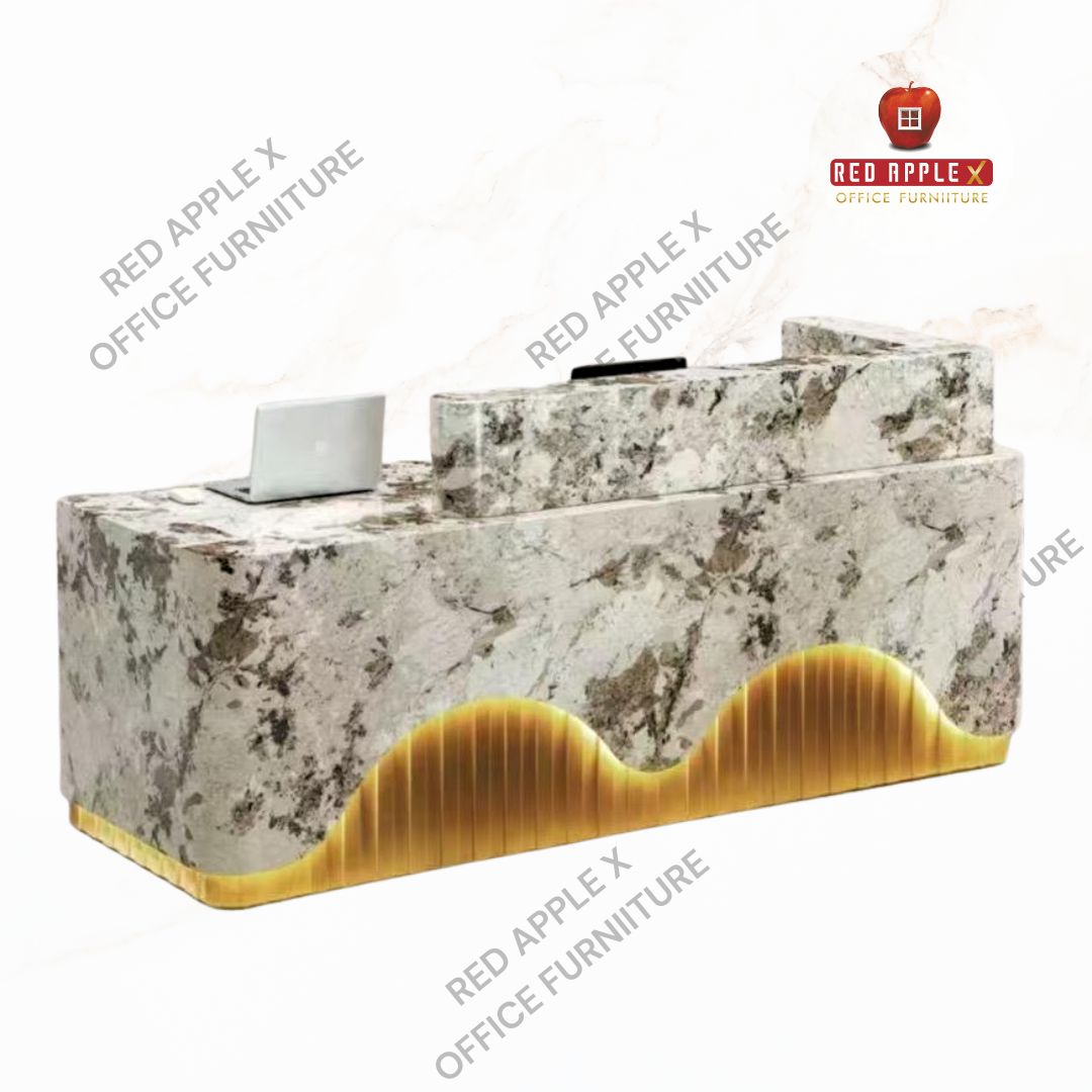 Desk Red apple (Sept) (35)