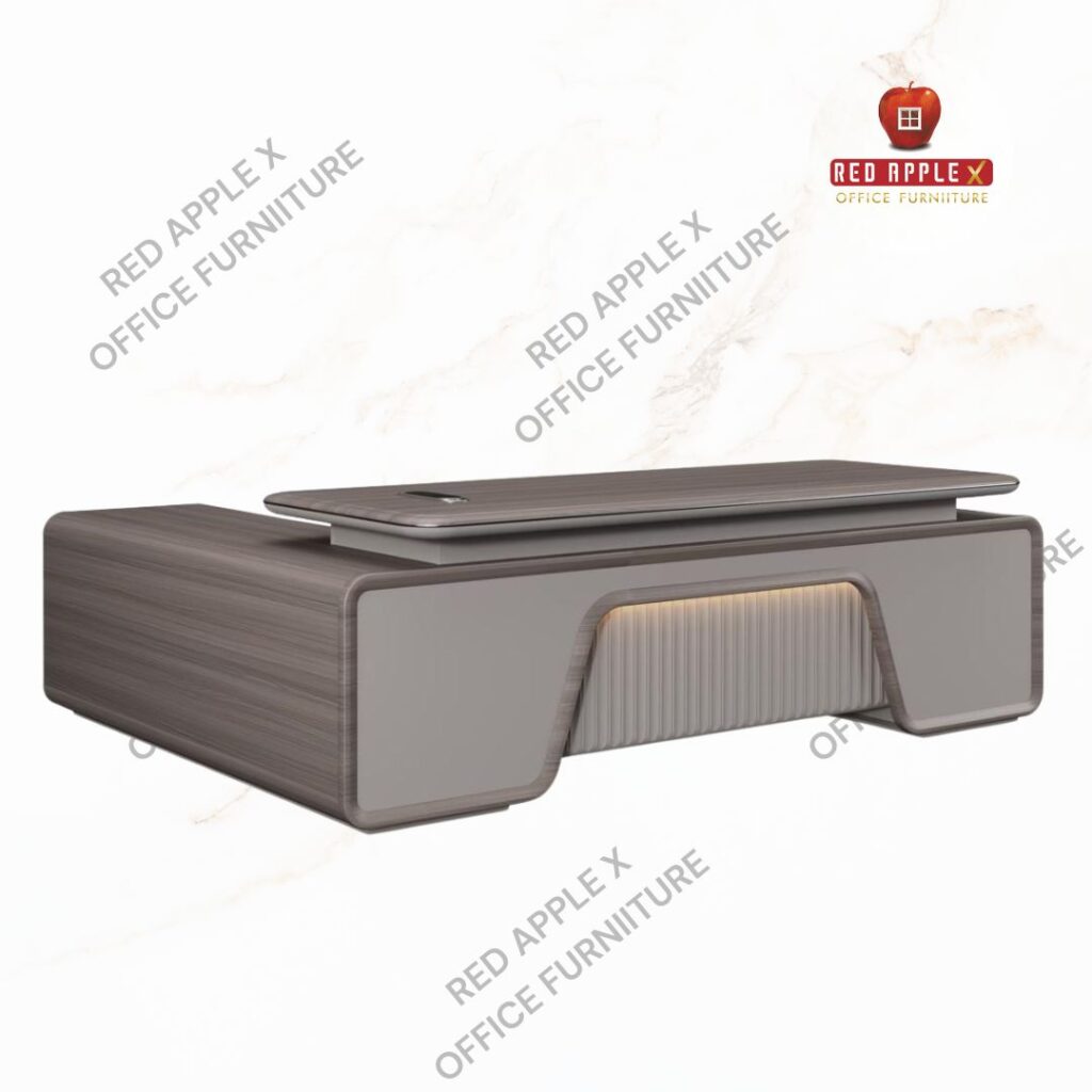 Desk Red apple (Sept) (36)